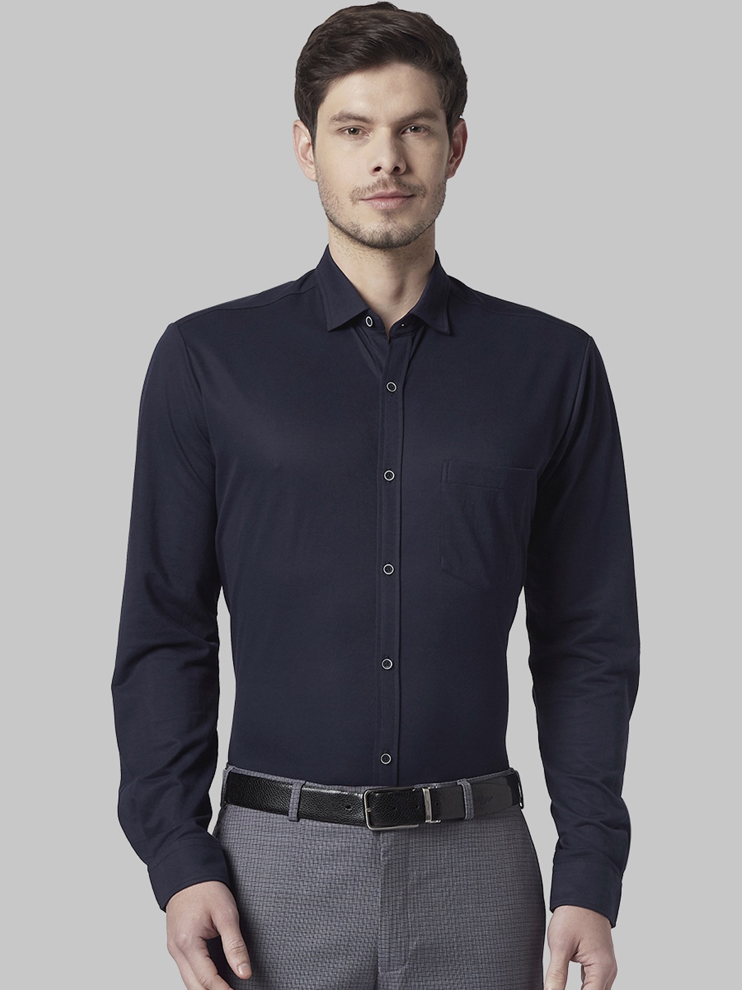 

Park Avenue Men Navy Blue Slim Fit Solid Formal Shirt
