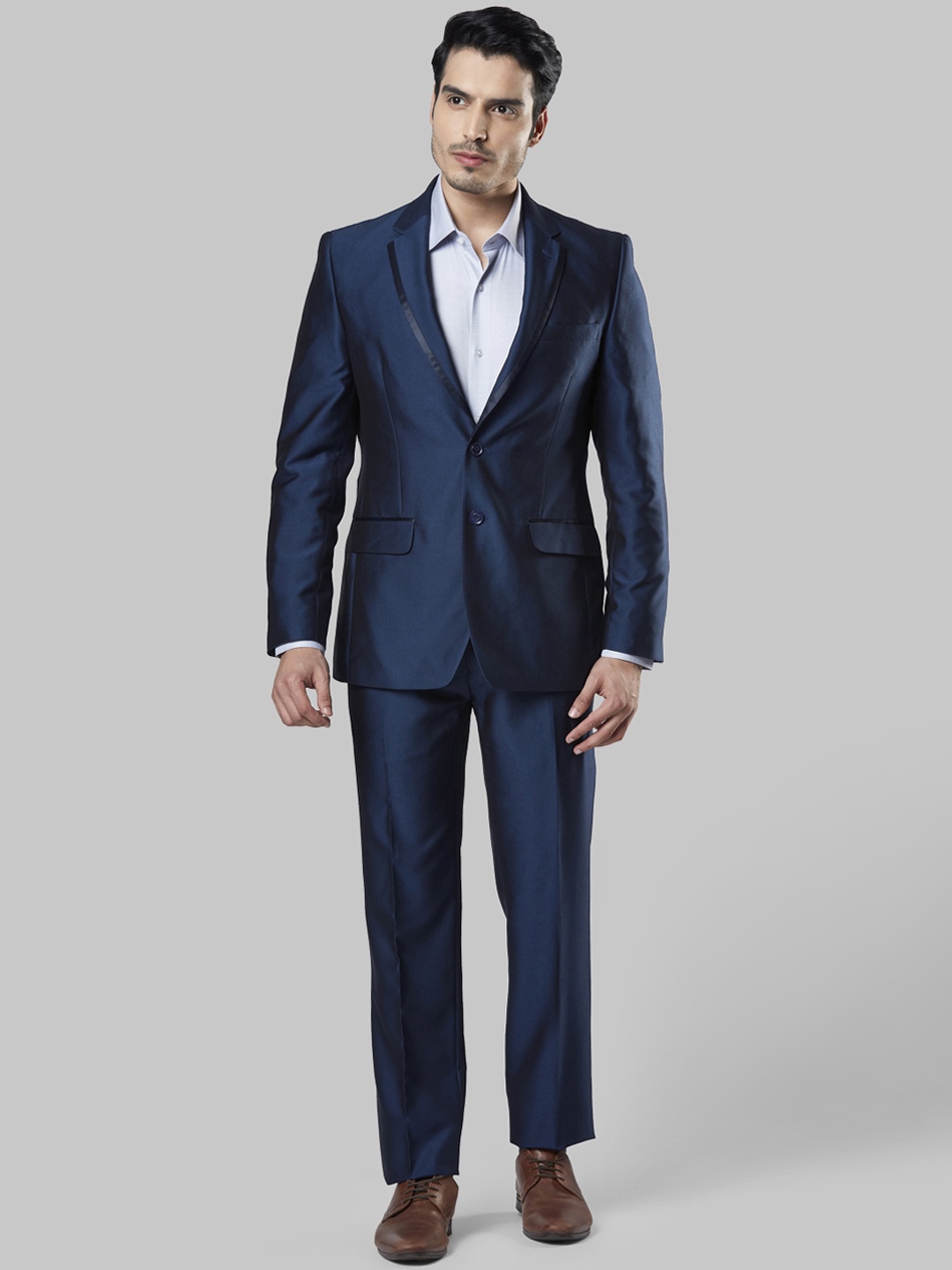 

Raymond Men Navy Blue Solid Single-Breasted Formal Suit