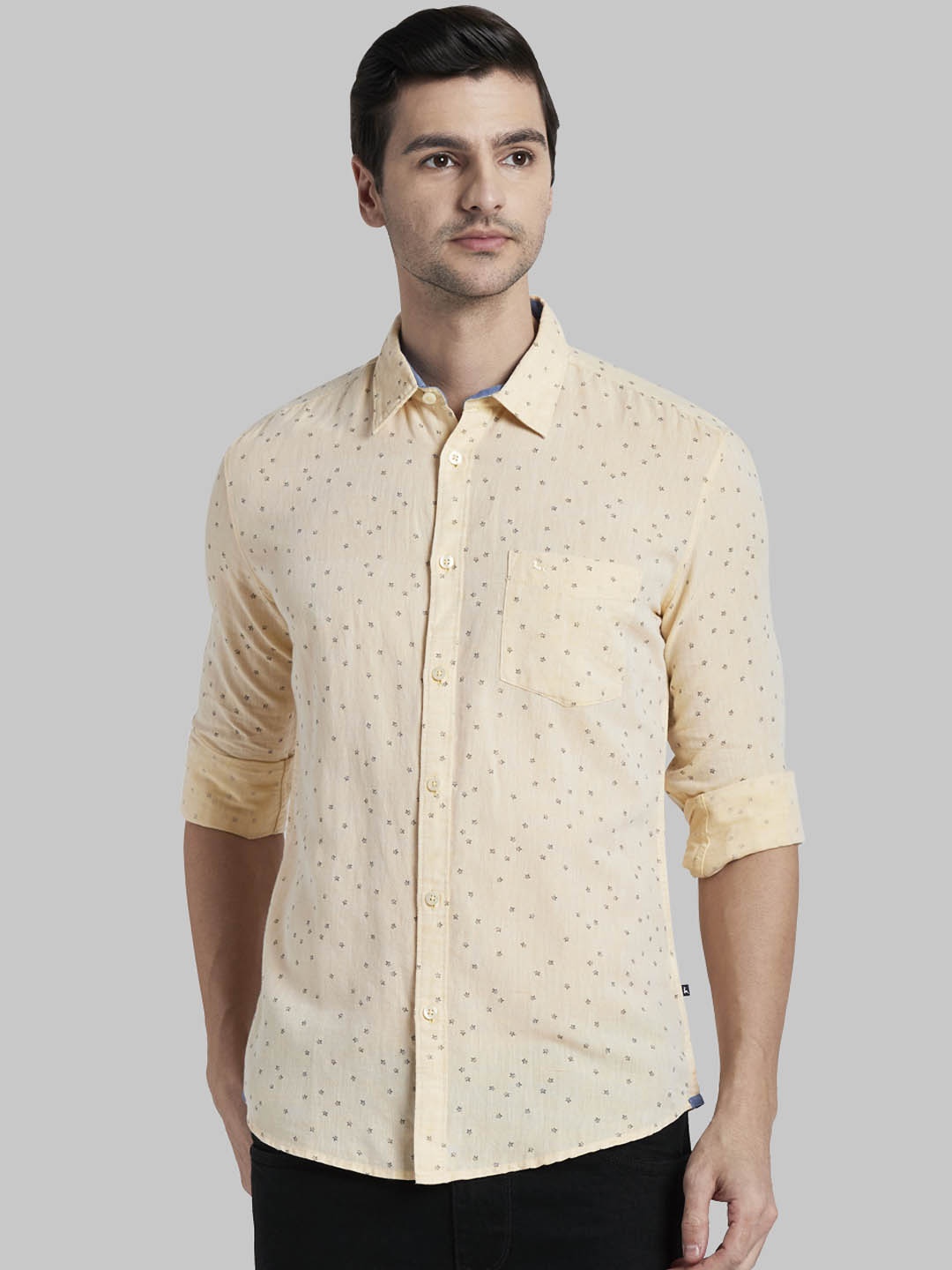 

Parx Men Yellow & Grey Slim Fit Printed Casual Shirt