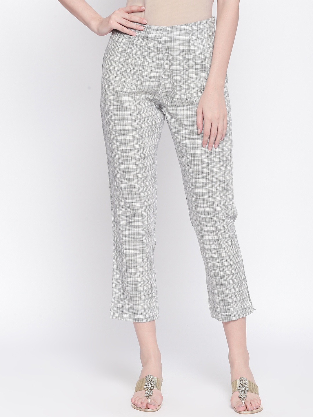 

RANGMANCH BY PANTALOONS Women White & Black Regular Fit Checked Peg Trousers