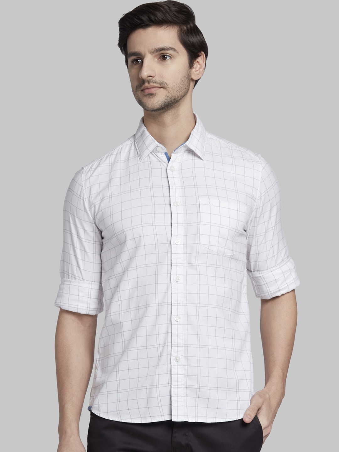

Parx Men White Regular Fit Checked Casual Shirt