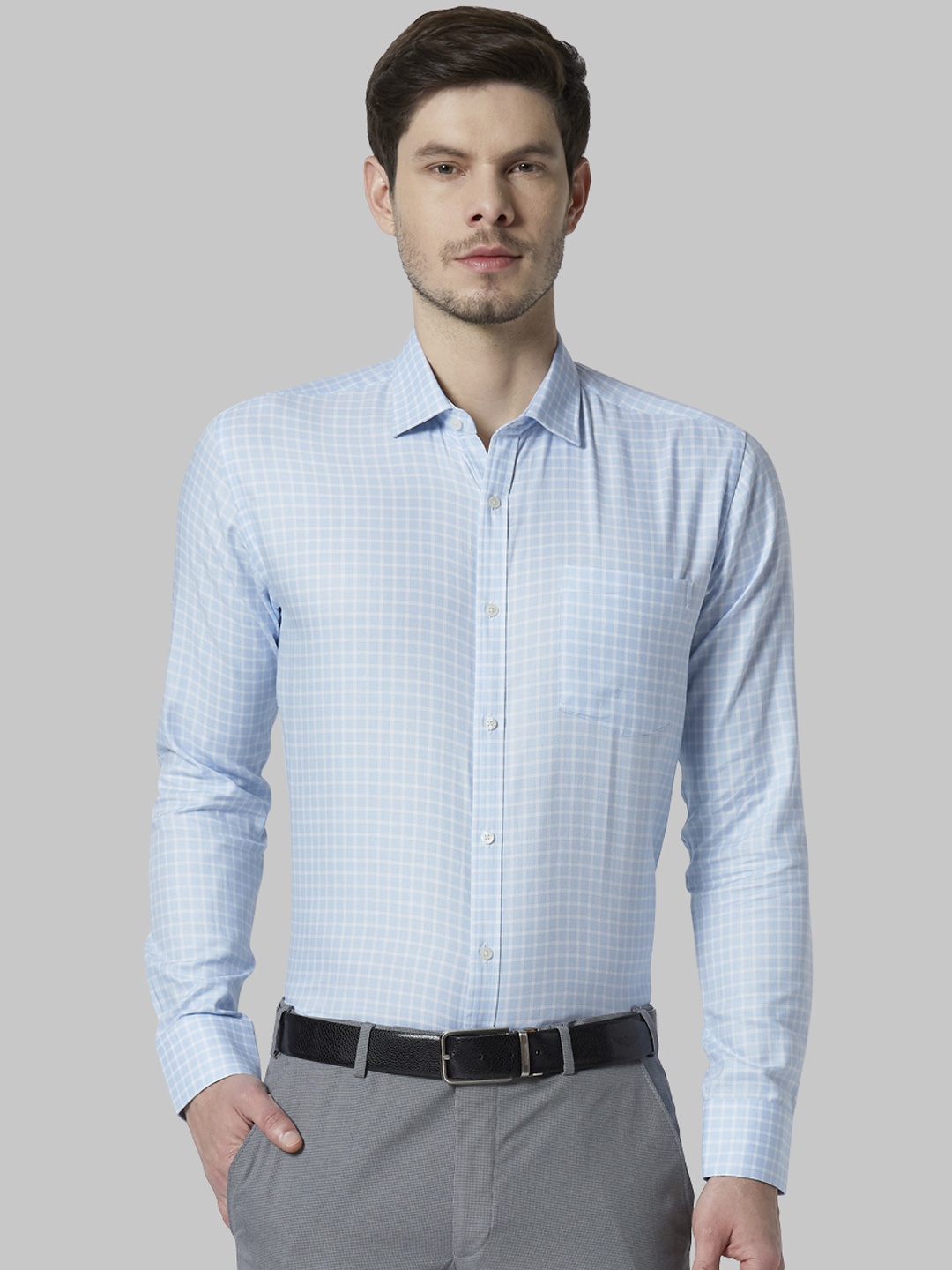 Park Avenue Men Blue & Off-White Slim Fit Checked Formal Shirt