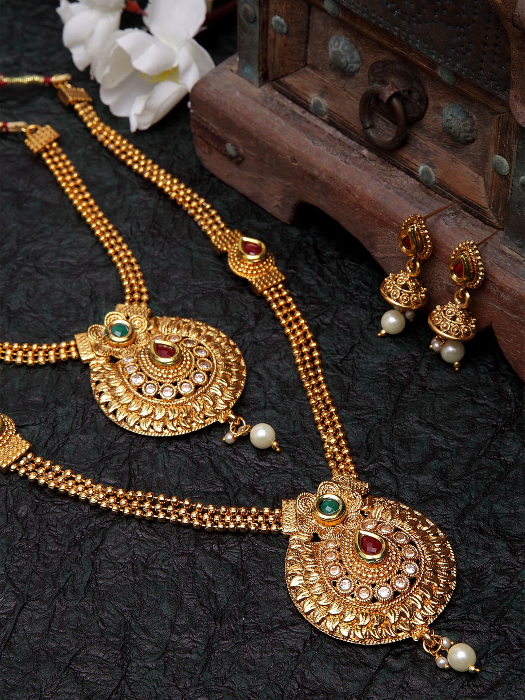

Shining Diva Gold-Plated Stone-Studded Antique Jewellery Set