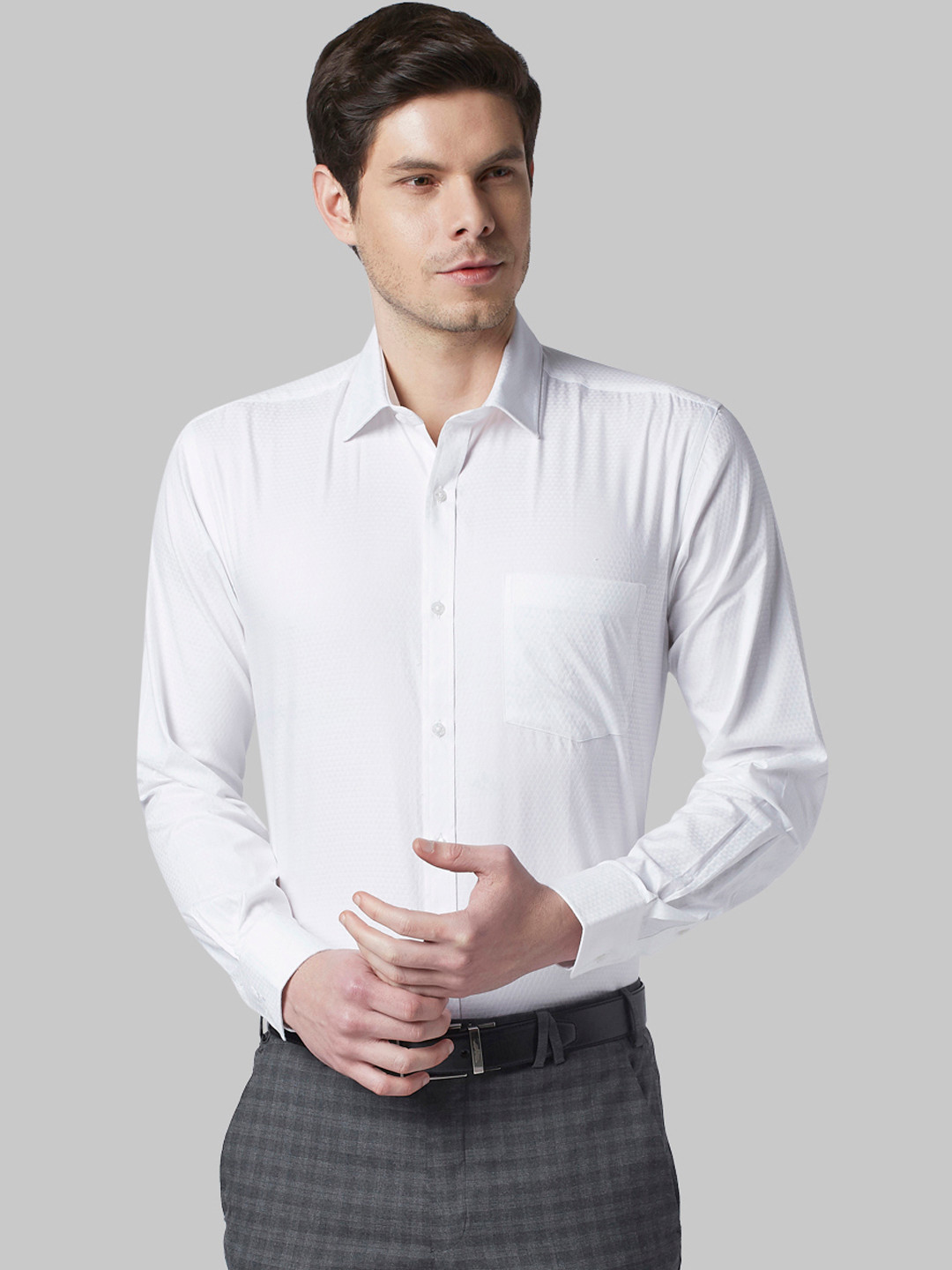 

Park Avenue Men White Slim Fit Self Design Formal Shirt