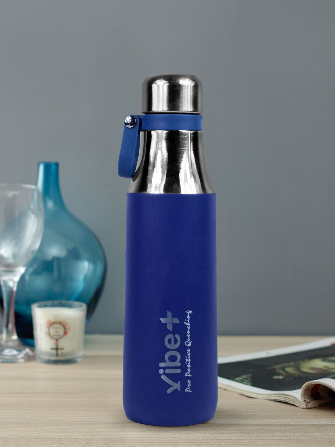 

Vibe Plus Unisex Blue & Gum-Metal Toned Double Wall Stainless Steel Water Bottle 550ml