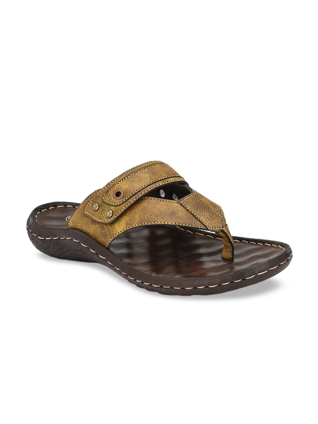 

SHENCES Men Tan Solid Sandals
