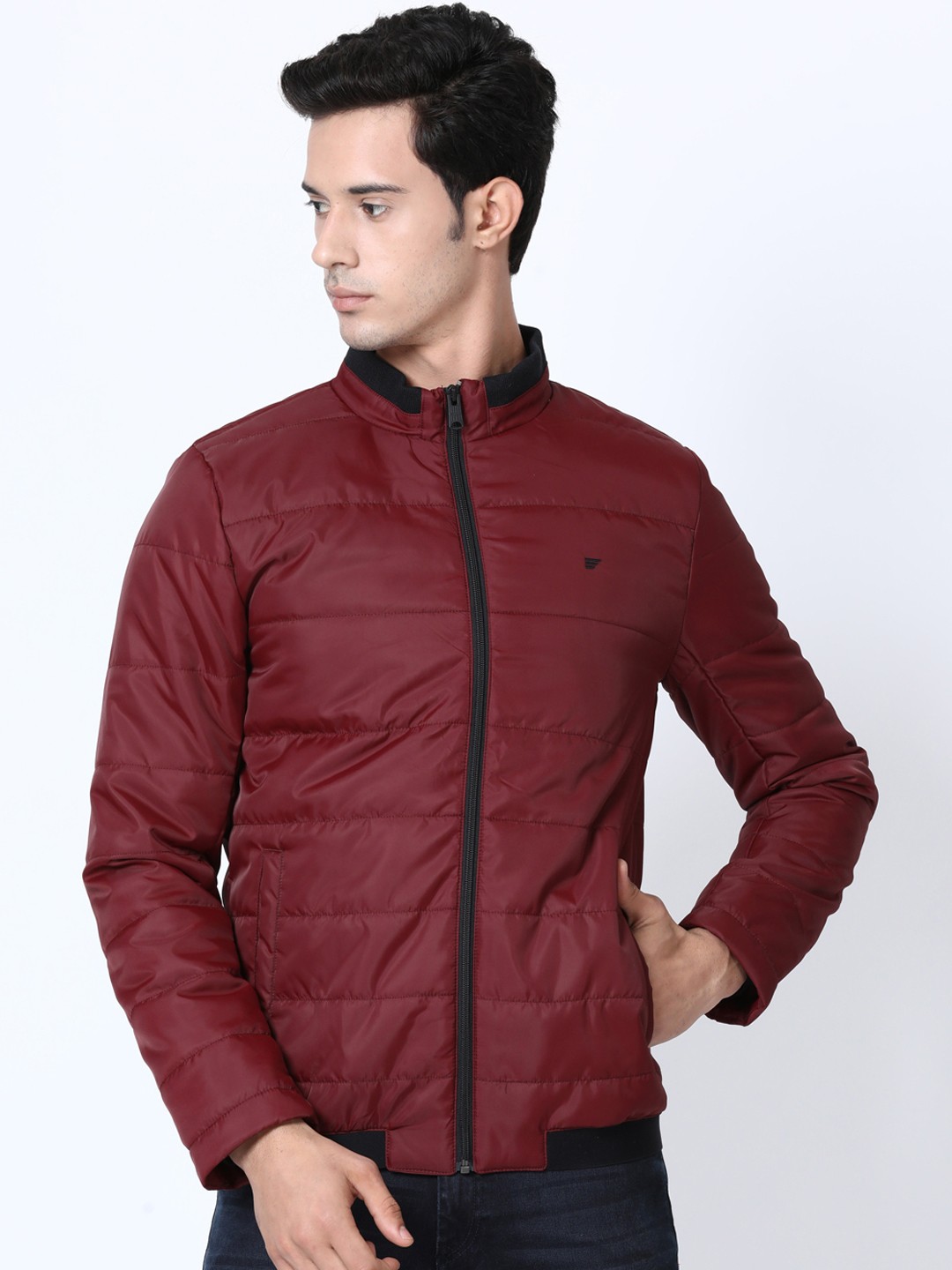 

t-base Men Maroon Solid Lightweight Padded Jacket