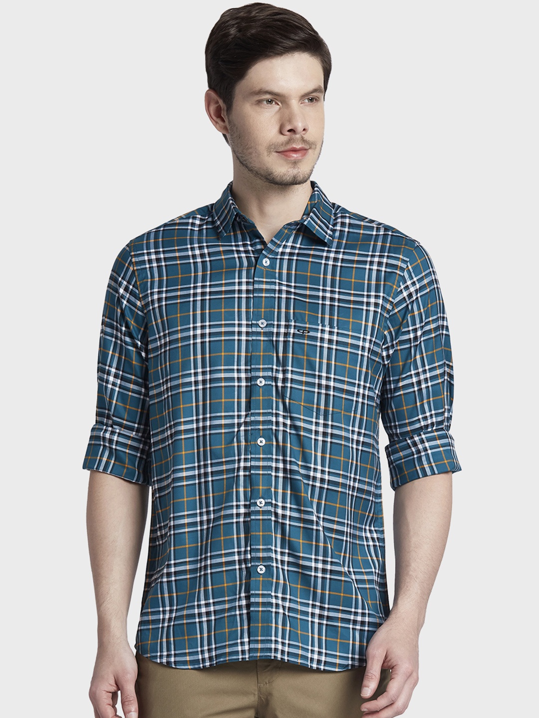 

ColorPlus Men Teal Tailored Fit Checked Casual Shirt