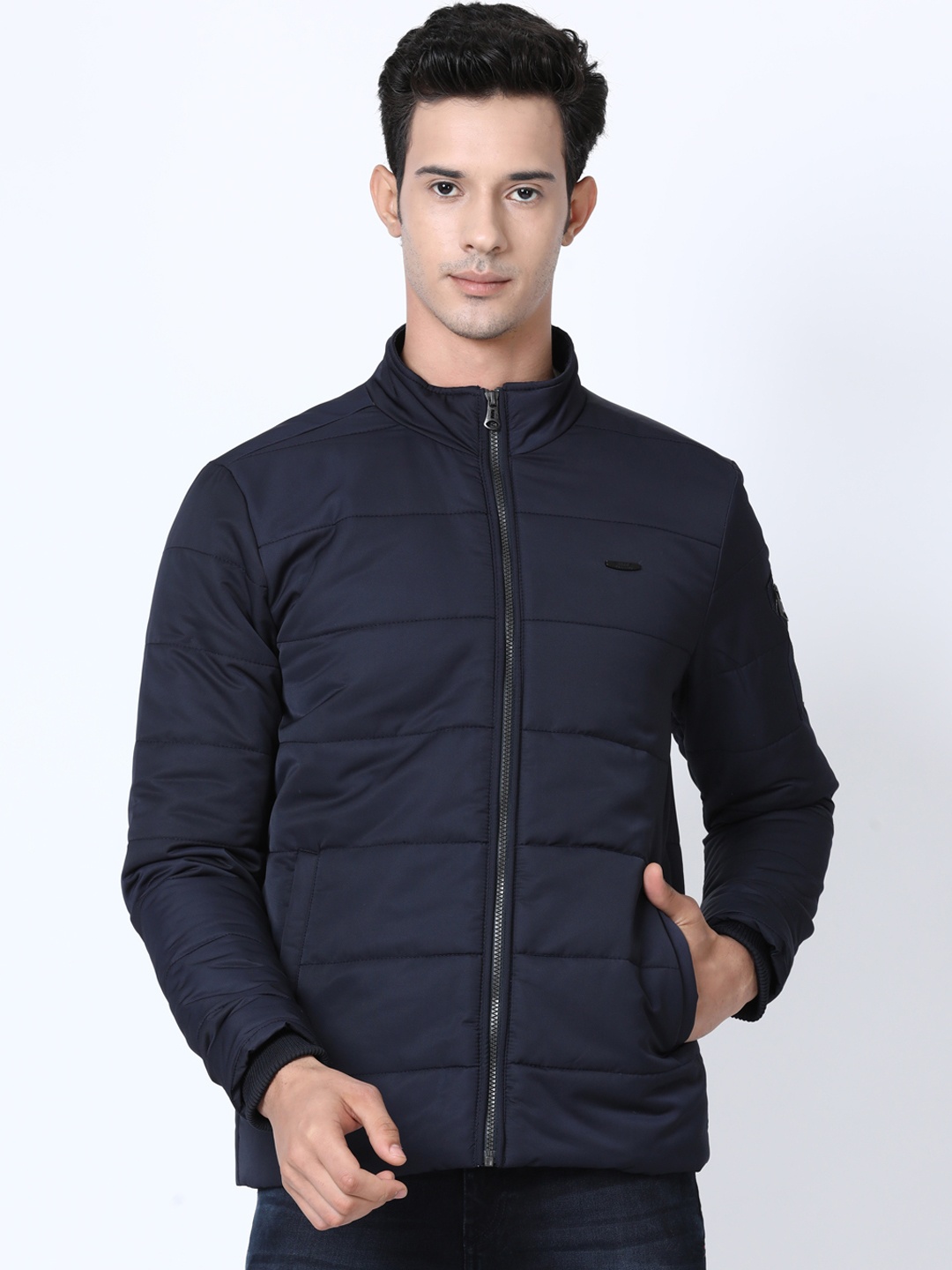 

t-base Men Navy Blue Solid Lightweight Padded Jacket