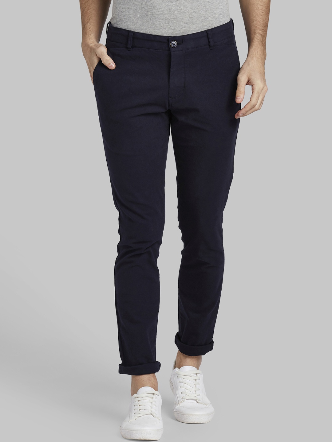 

Parx Men Navy Blue Tapered Fit Solid Regular Trousers