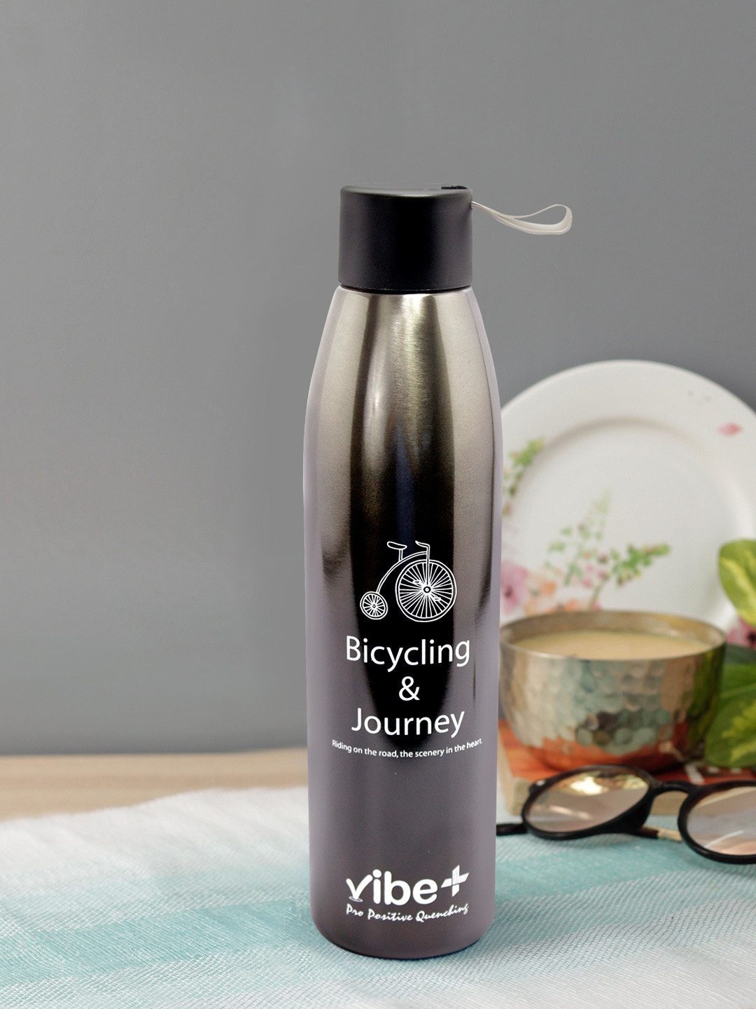 

Vibe Plus Unisex Black Double Wall Stainless Steel Water Bottle 550 ml
