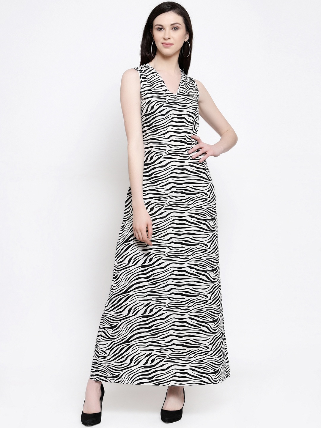 

Karmic Vision Women Black Printed Maxi Dress