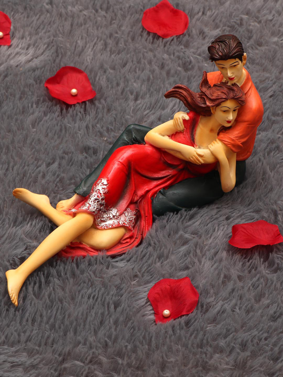 

TIED RIBBONS Red & Black Romantic Couple Showpiece