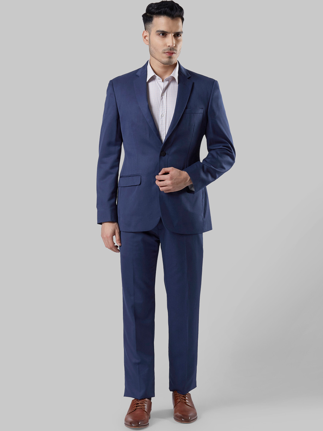 

Raymond Men Navy Blue Solid Single-Breasted Formal Suit