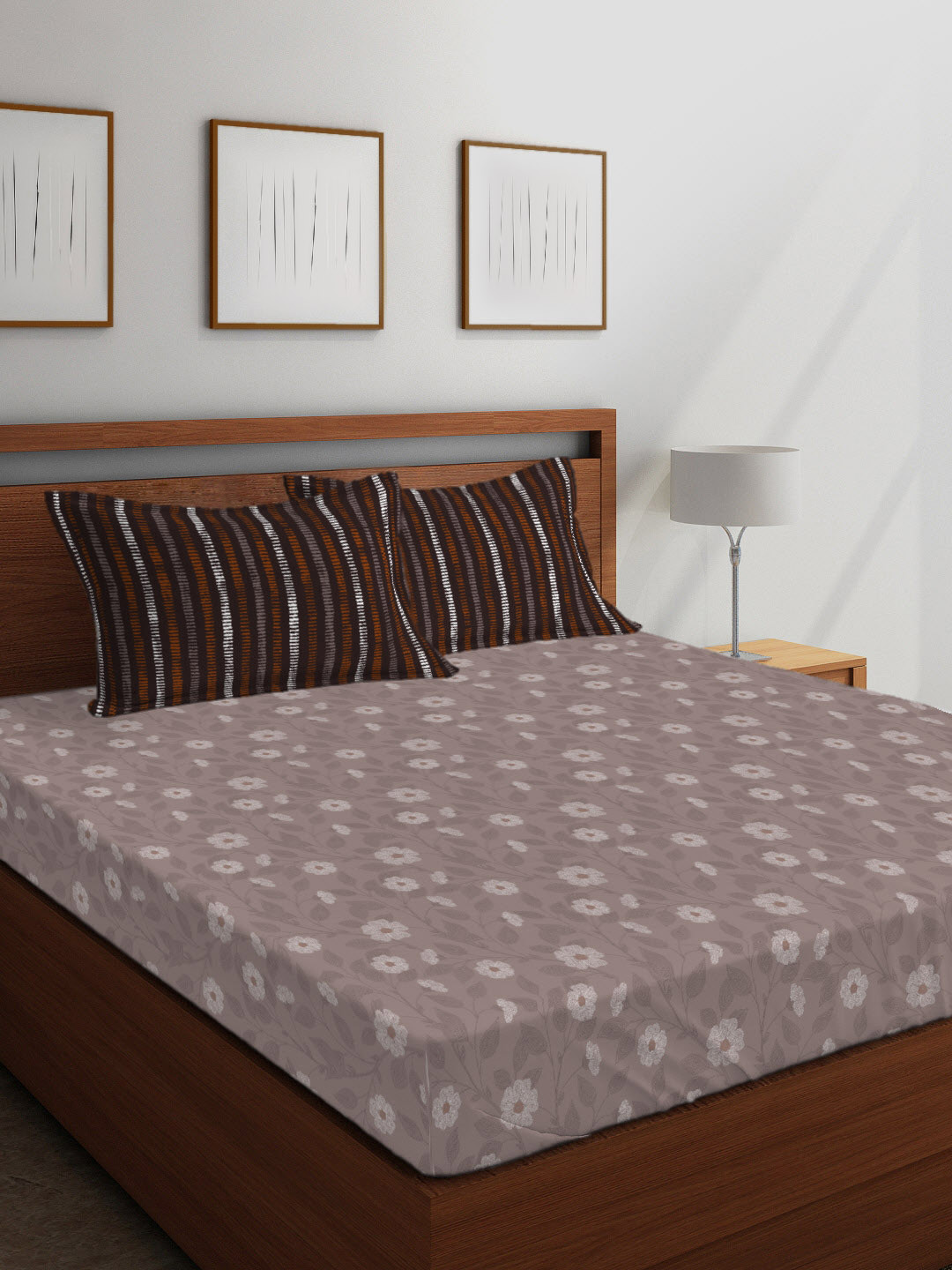 

Boutique Living India Mauve Floral 144 TC Cotton 1 Queen Bedsheet with 2 Pillow Covers