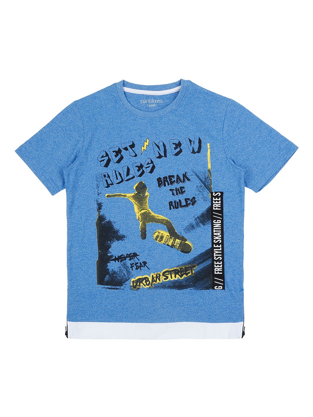 

Pantaloons Junior Boys Blue Black Printed Round Neck Pure Cotton T-shirt