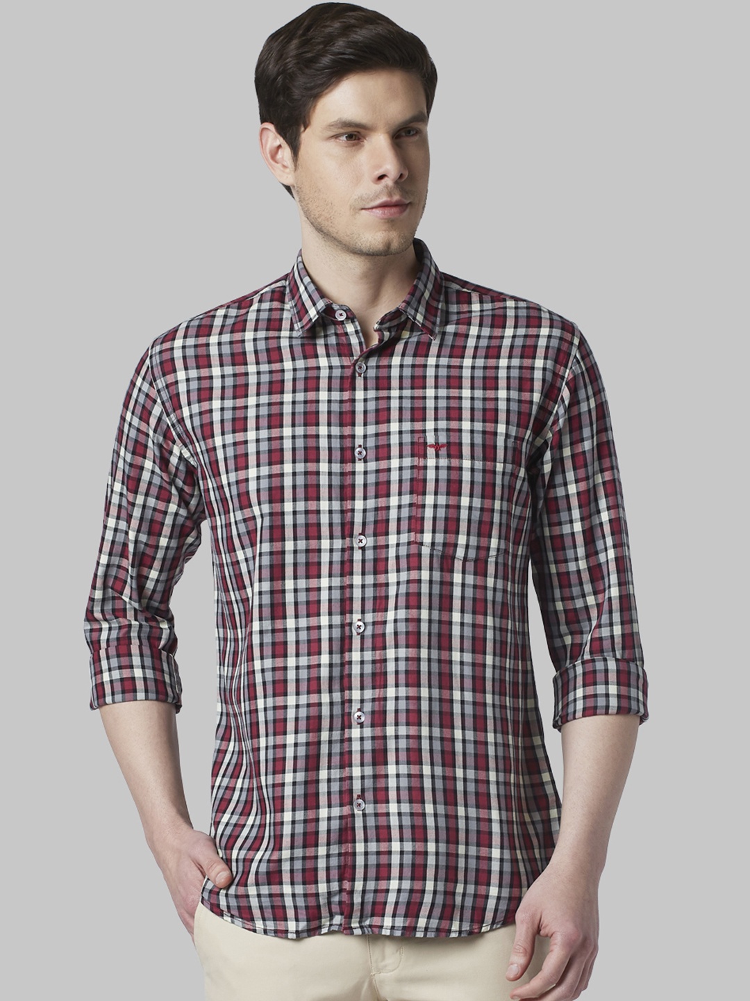 

Park Avenue Men Red & White Slim Fit Checked Casual Shirt
