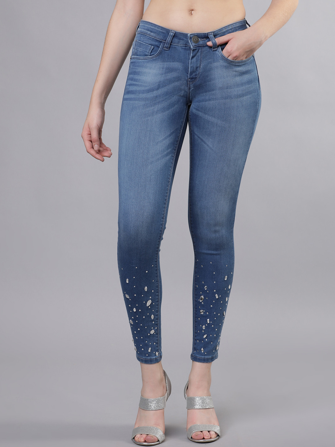 

Tokyo Talkies Women Blue Skinny Fit Mid-Rise Clean Look Stretchable Jeans