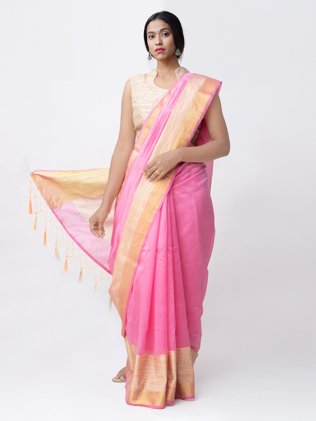 

Unnati Silks Pink & Gold-Toned Jute Silk Solid Chanderi Sustainable Saree