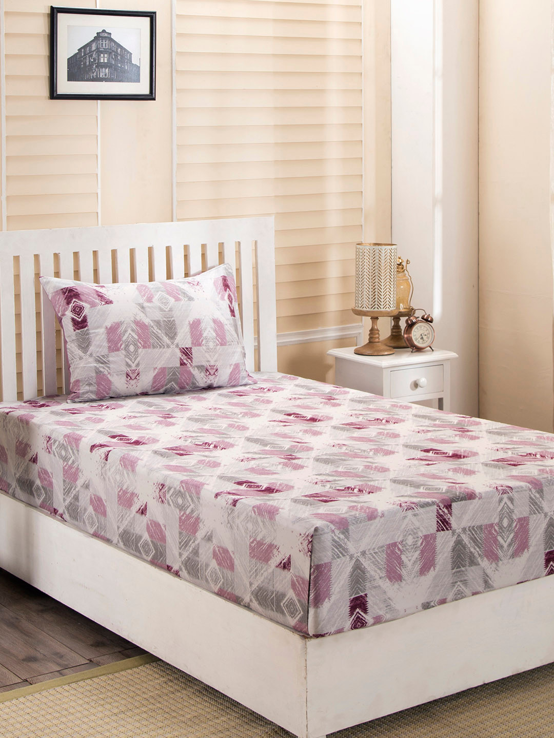 

MASPAR Pink & Grey Abstract 210 TC Cotton 1 Single Bedsheet with 1 Pillow Covers