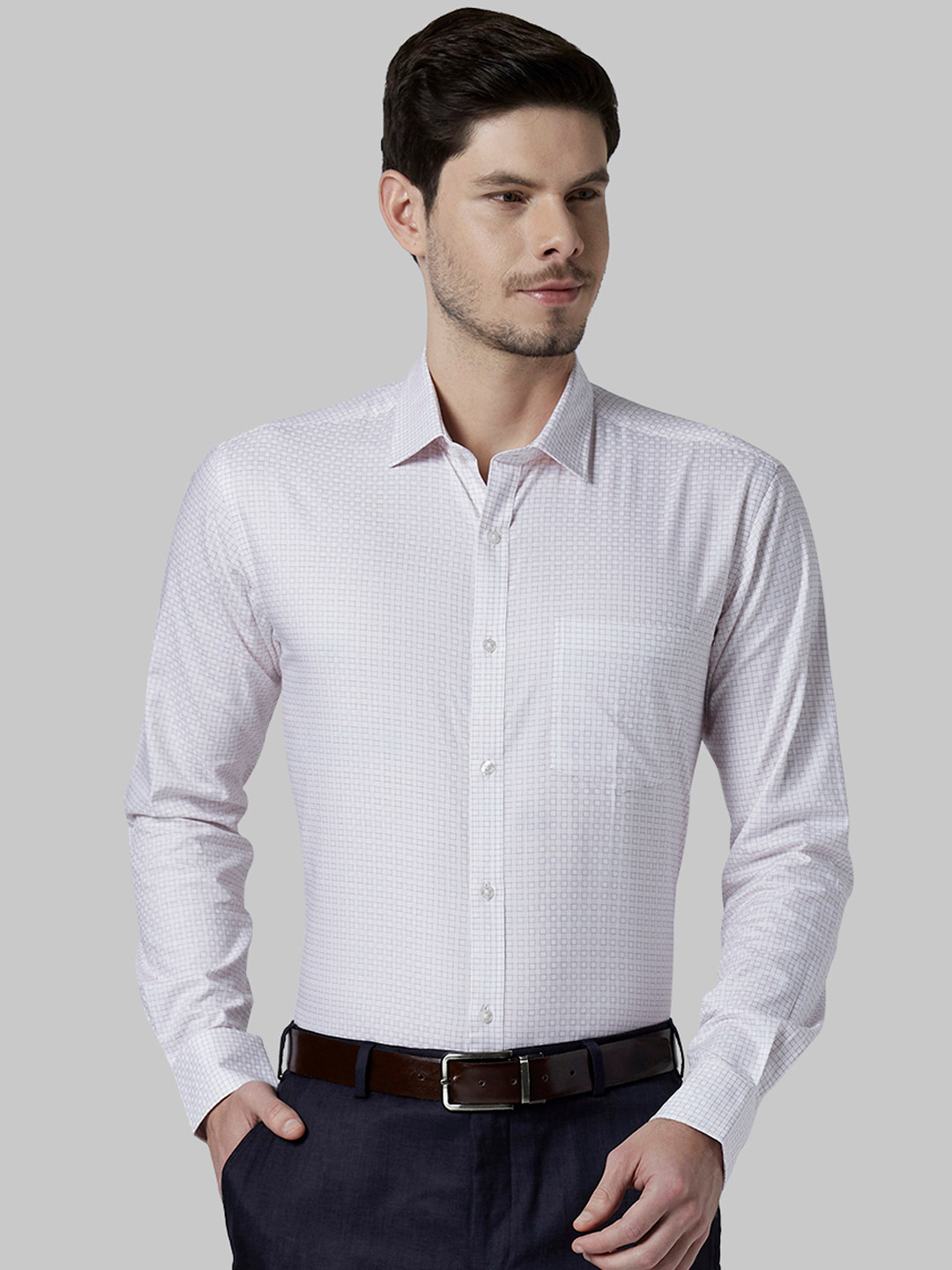 

Park Avenue Men White & Red Slim Fit Checked Formal Shirt