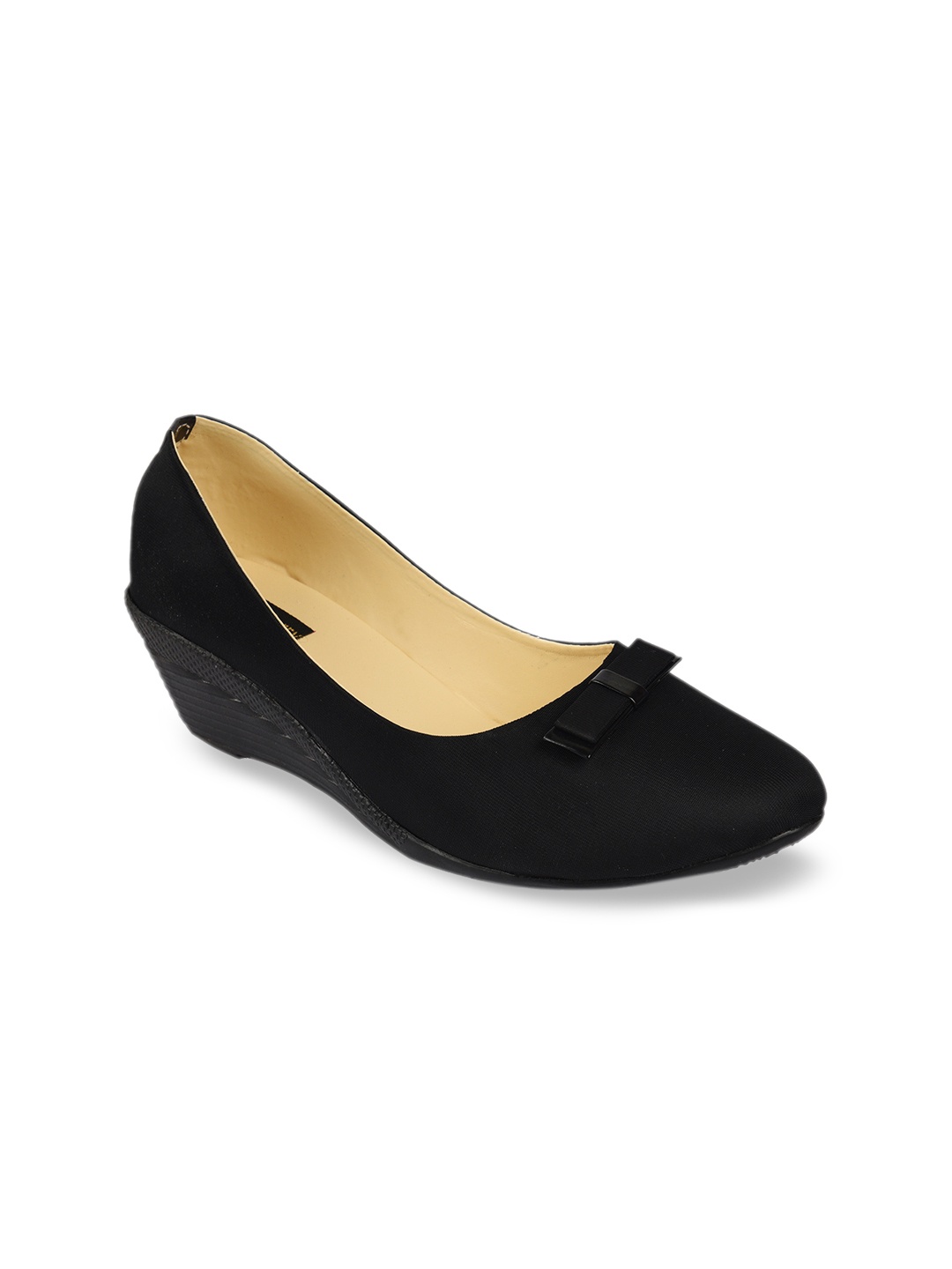 

WOMENS BERRY Women Black Solid Pumps