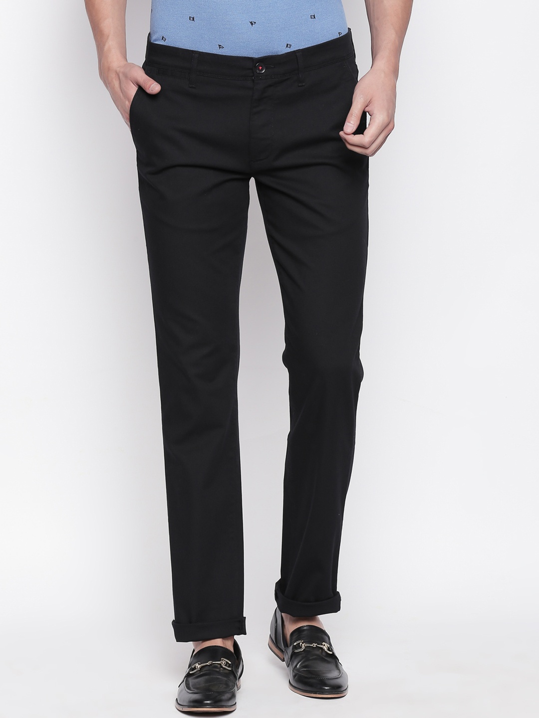 

BYFORD by Pantaloons Men Black Slim Fit Solid Regular Trousers