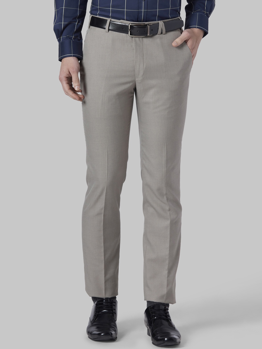 

Park Avenue Men Taupe Slim Fit Solid Formal Trousers