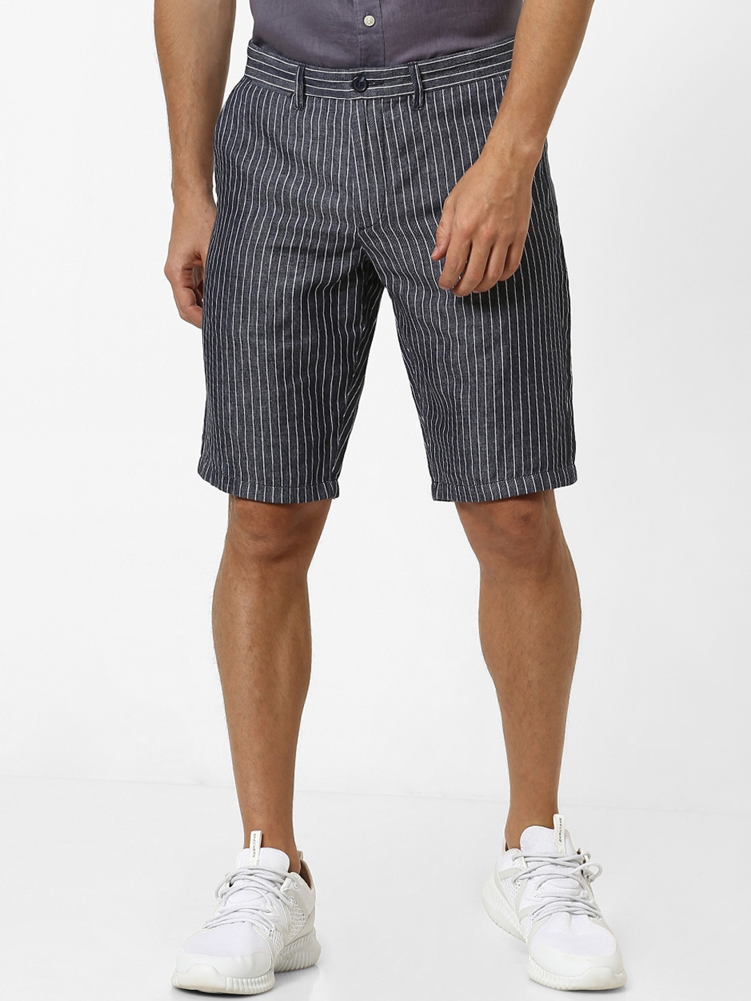 

Celio Men Navy Blue Striped Regular Fit Regular Linen Cotton Sustainable Shorts