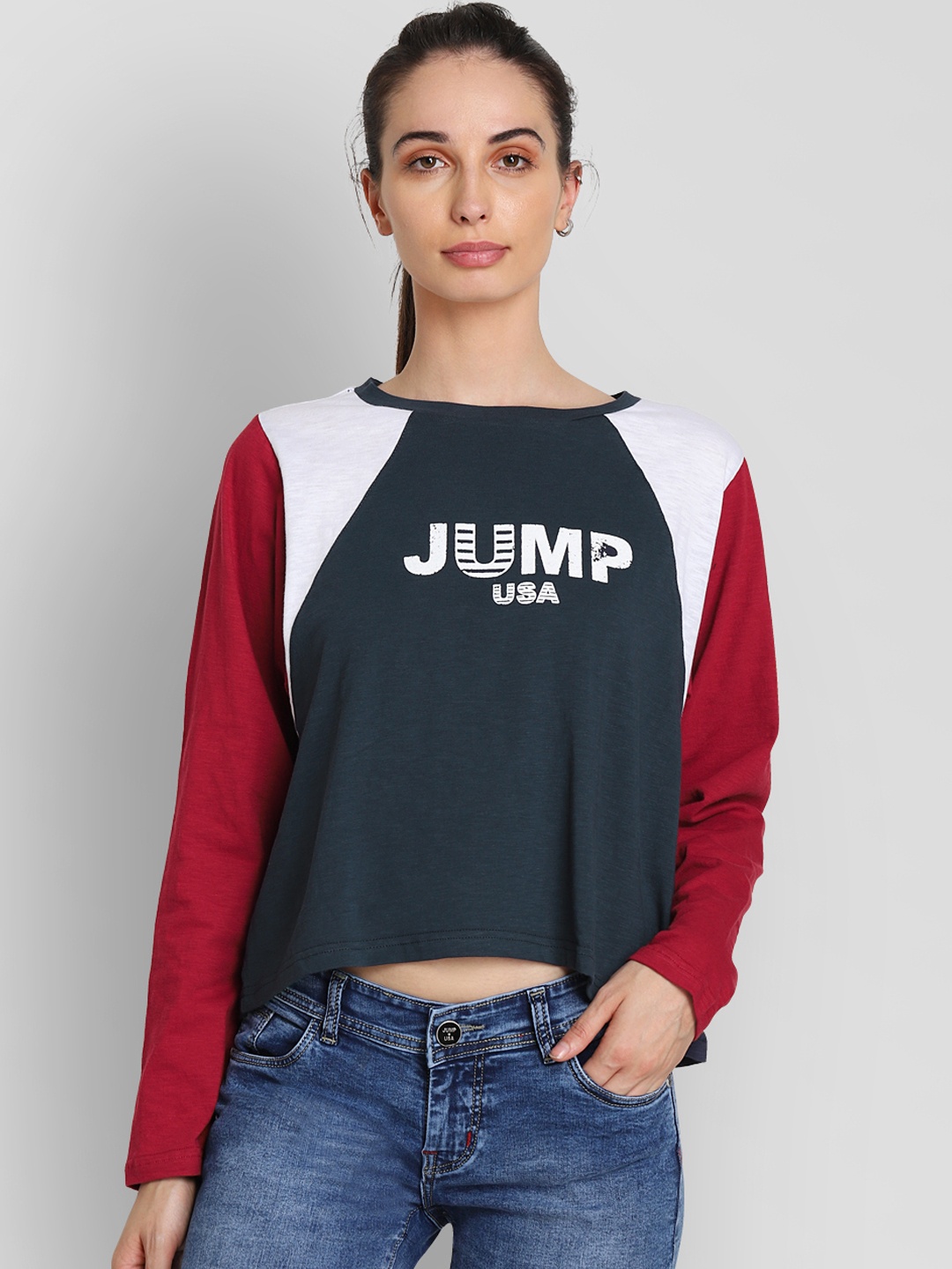 

JUMP USA Women Navy Blue & White Colourblocked Knitted Crop High-Low Pure Cotton Top