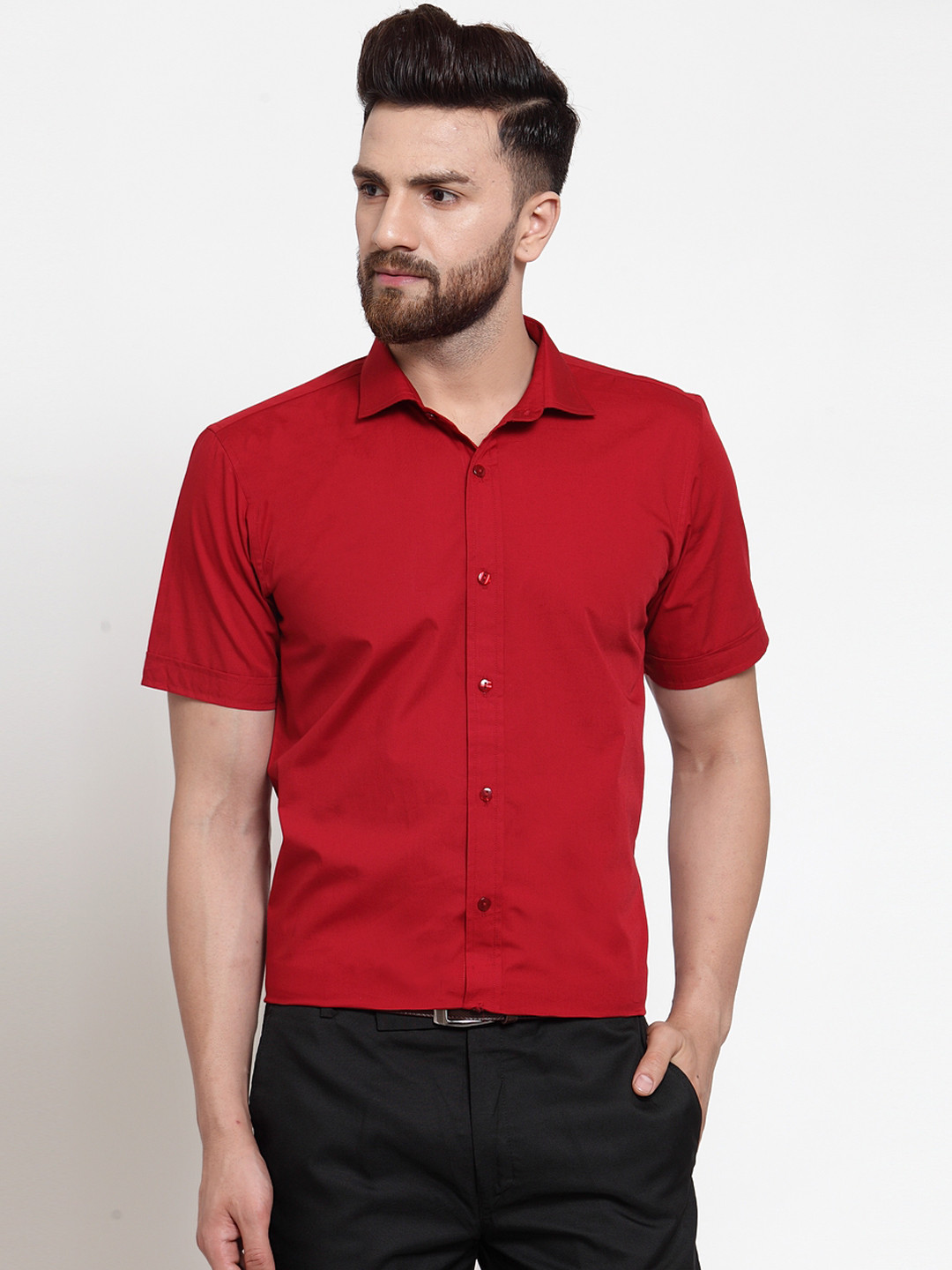 

Purple State Men Red Slim Fit Solid Casual Shirt