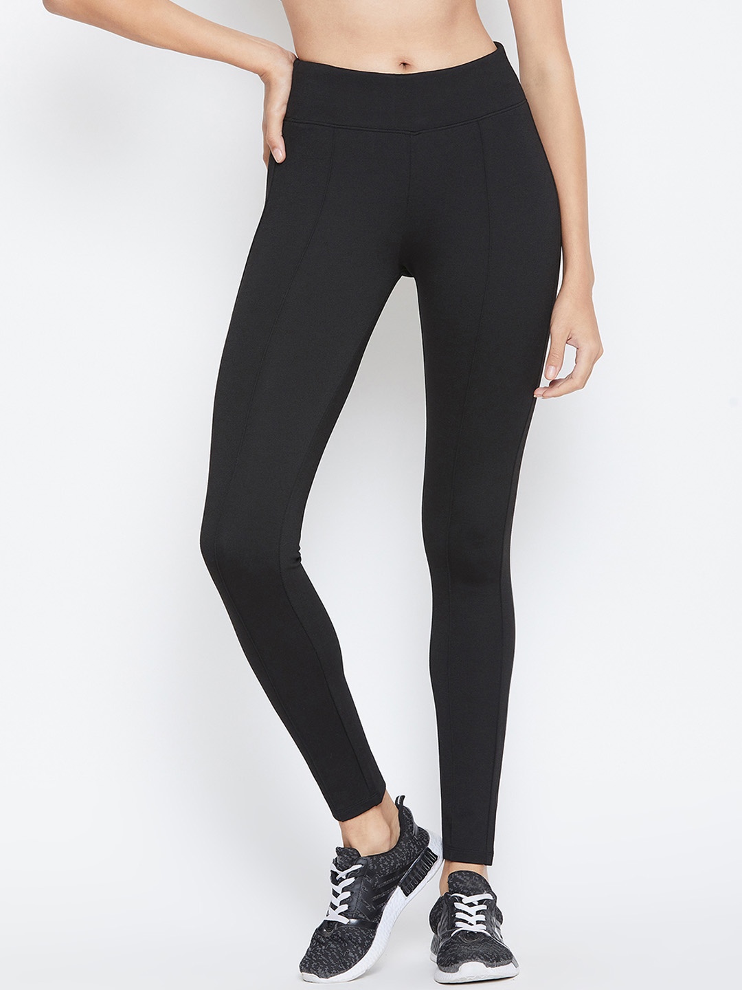 

PERFKT-U Women Black Solid Outdoor Rapid Dry Tights