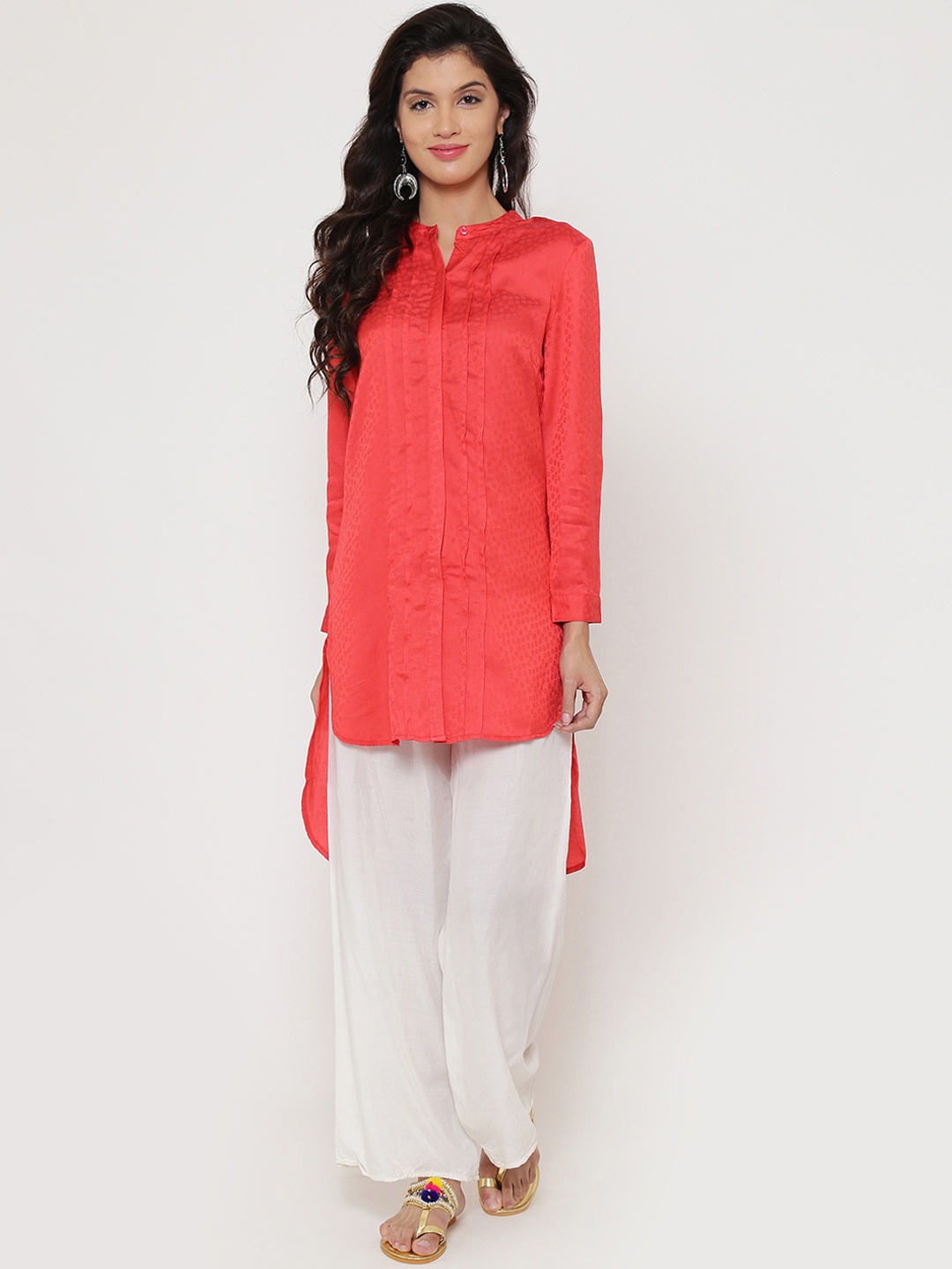 

Be Indi Women Red Woven Design Straight Kurta