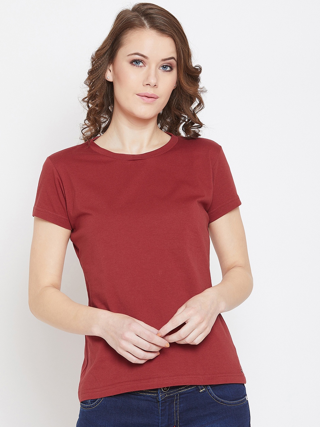 

JUMP USA Women Maroon Solid Round Neck T-shirt