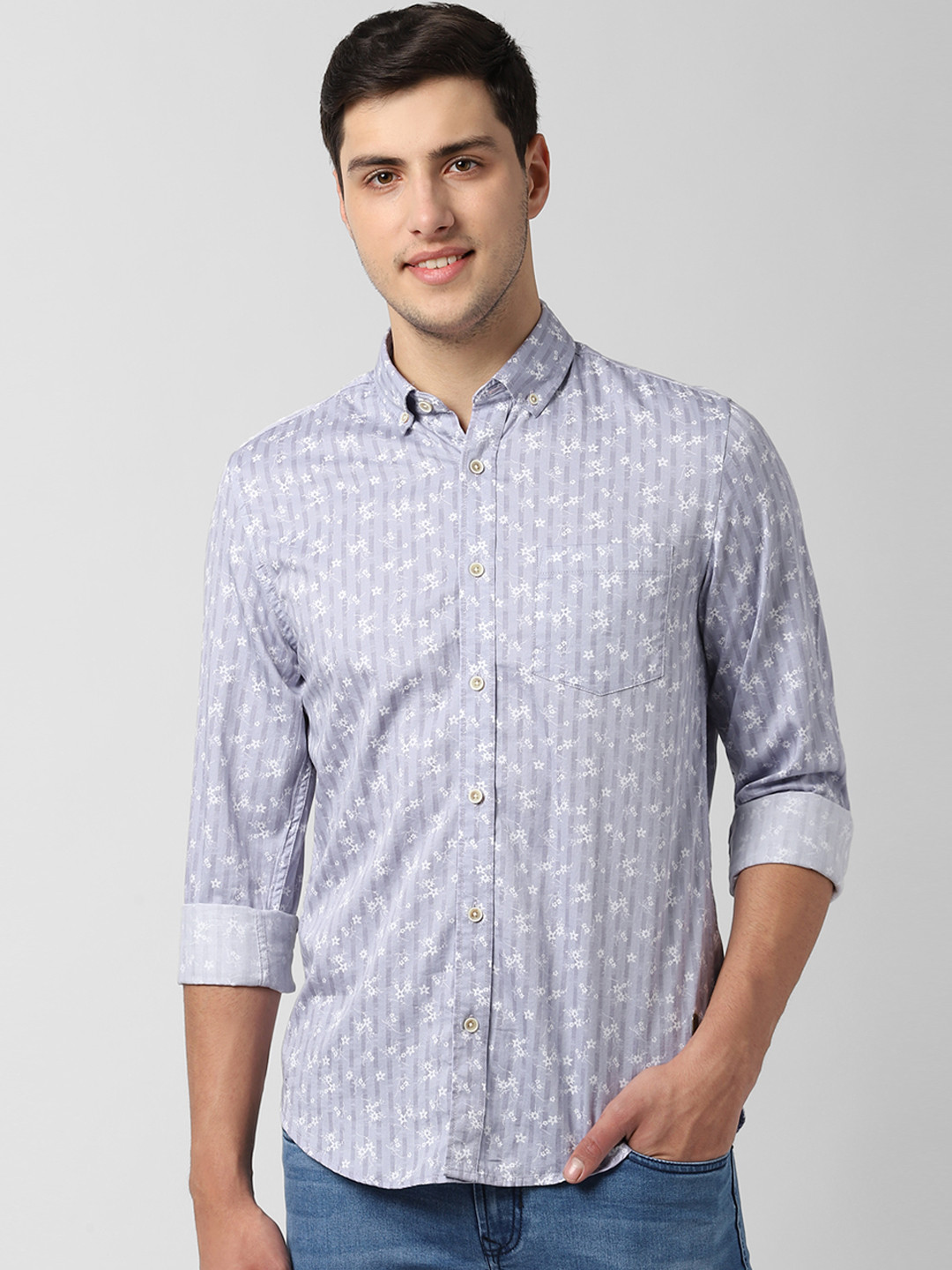 

Peter England Casuals Men Blue Slim Fit Printed Casual Shirt