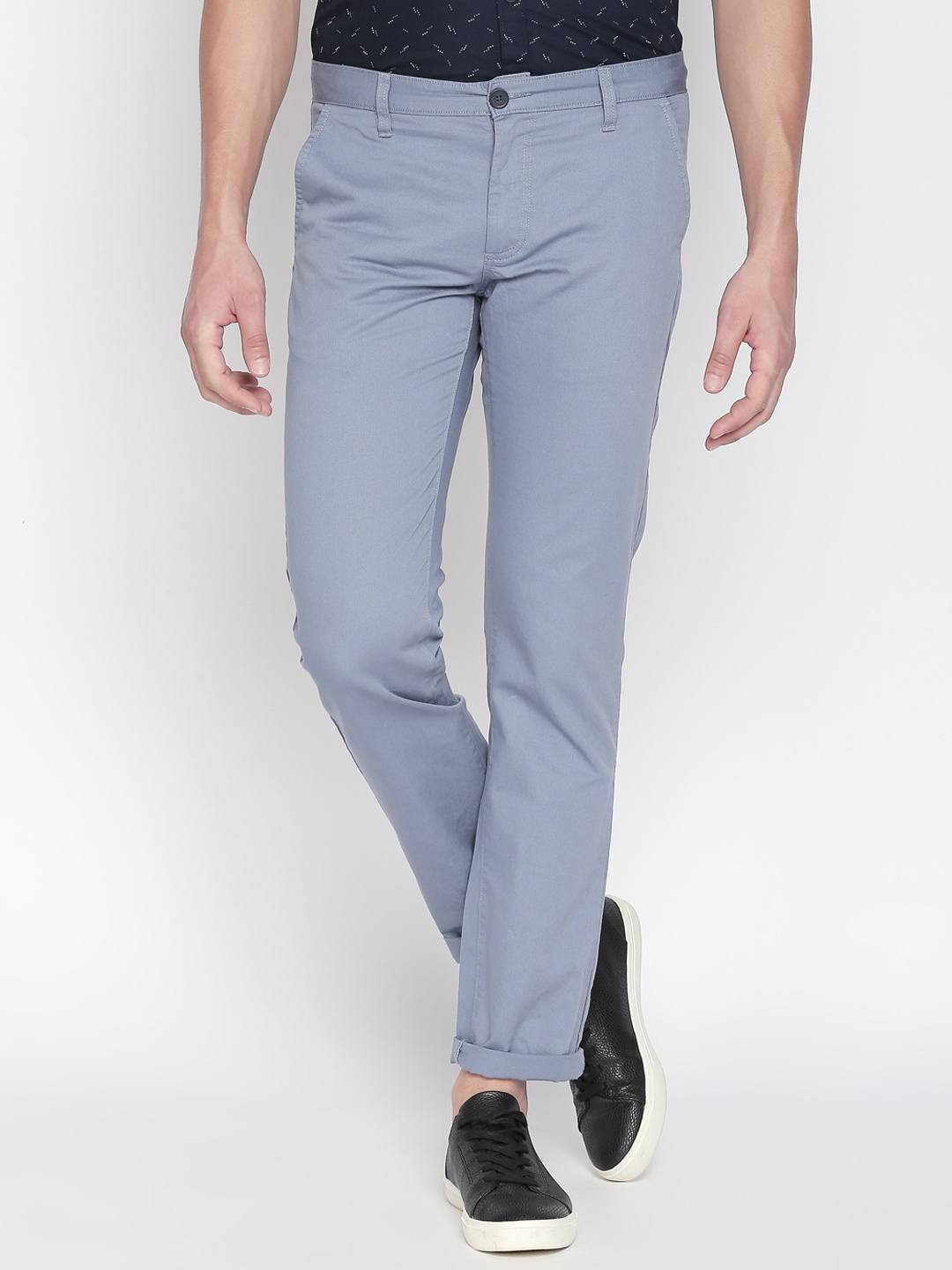 

BYFORD by Pantaloons Men Blue Slim Fit Solid Regular Trousers
