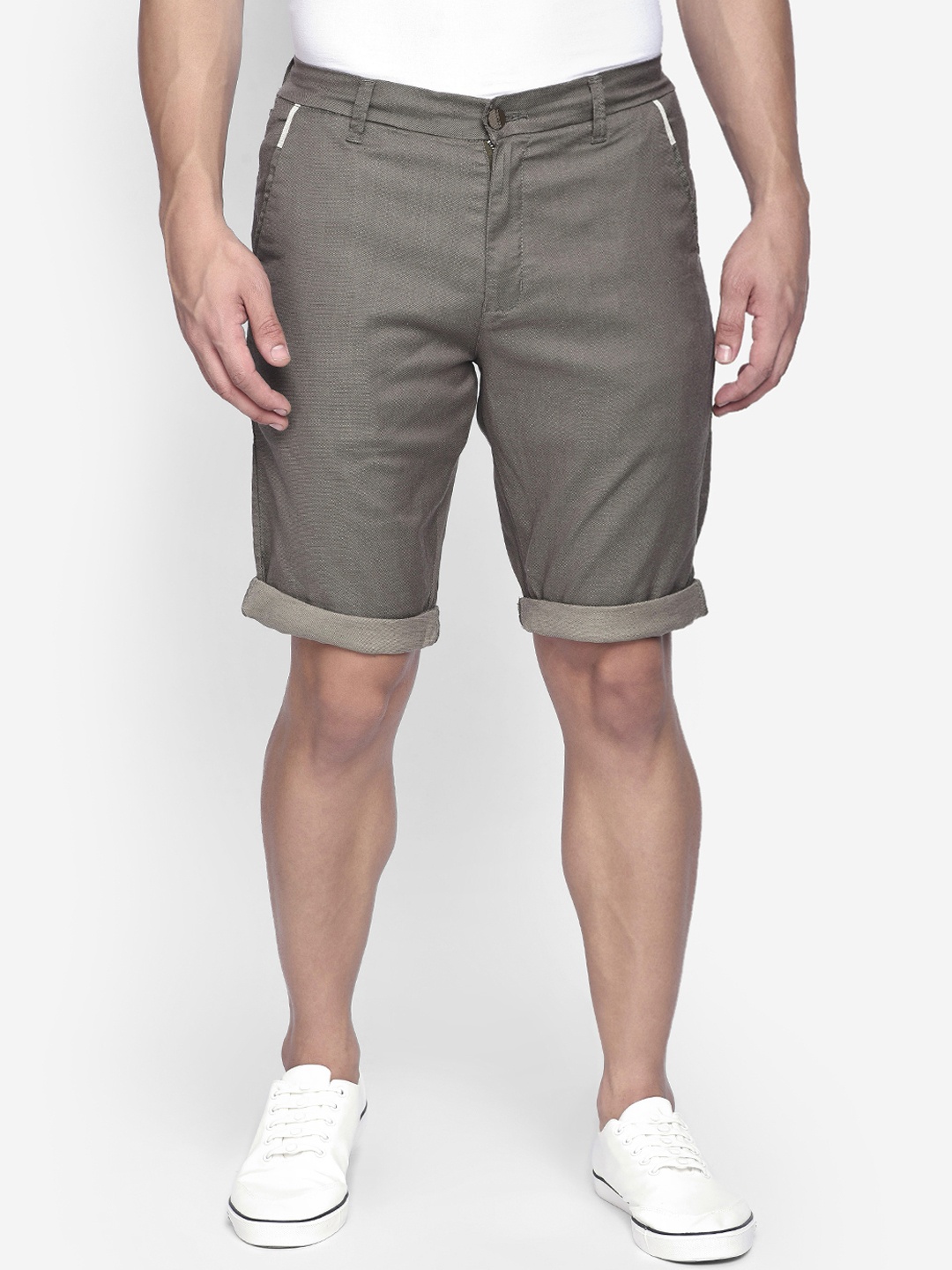 

beevee Men Taupe Solid Regular Shorts