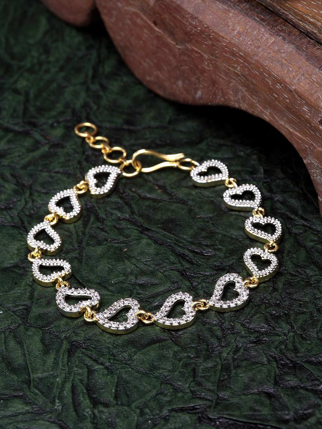 

DUGRISTYLE Gold-Toned Bracelet