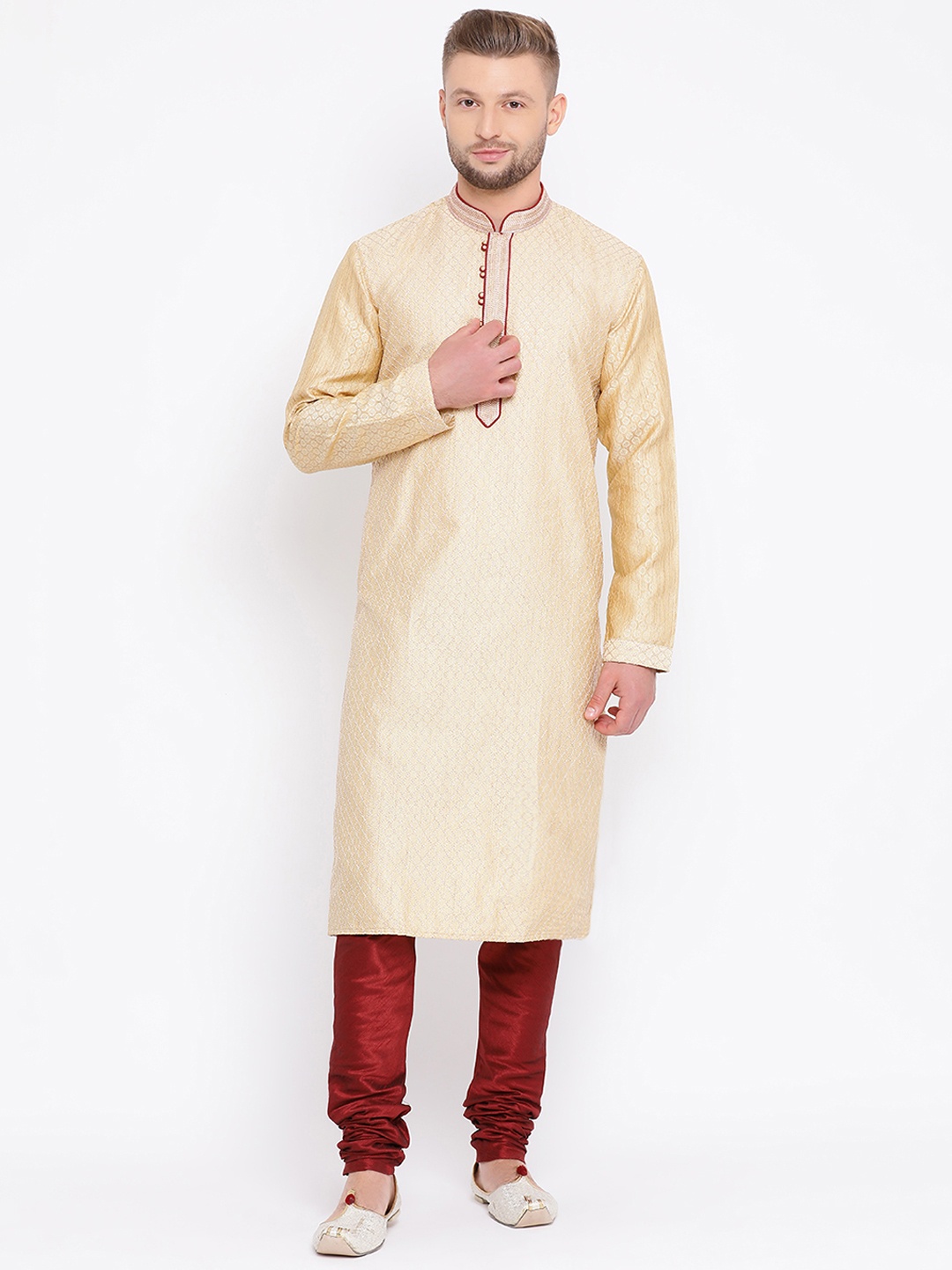 

Sanwara Men Gold-Toned & Maroon Self Design Kurta with Churidar