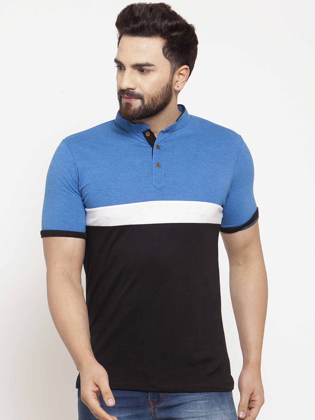 

Kalt Men Blue & Black Colourblocked Mandarin Collar T-shirt