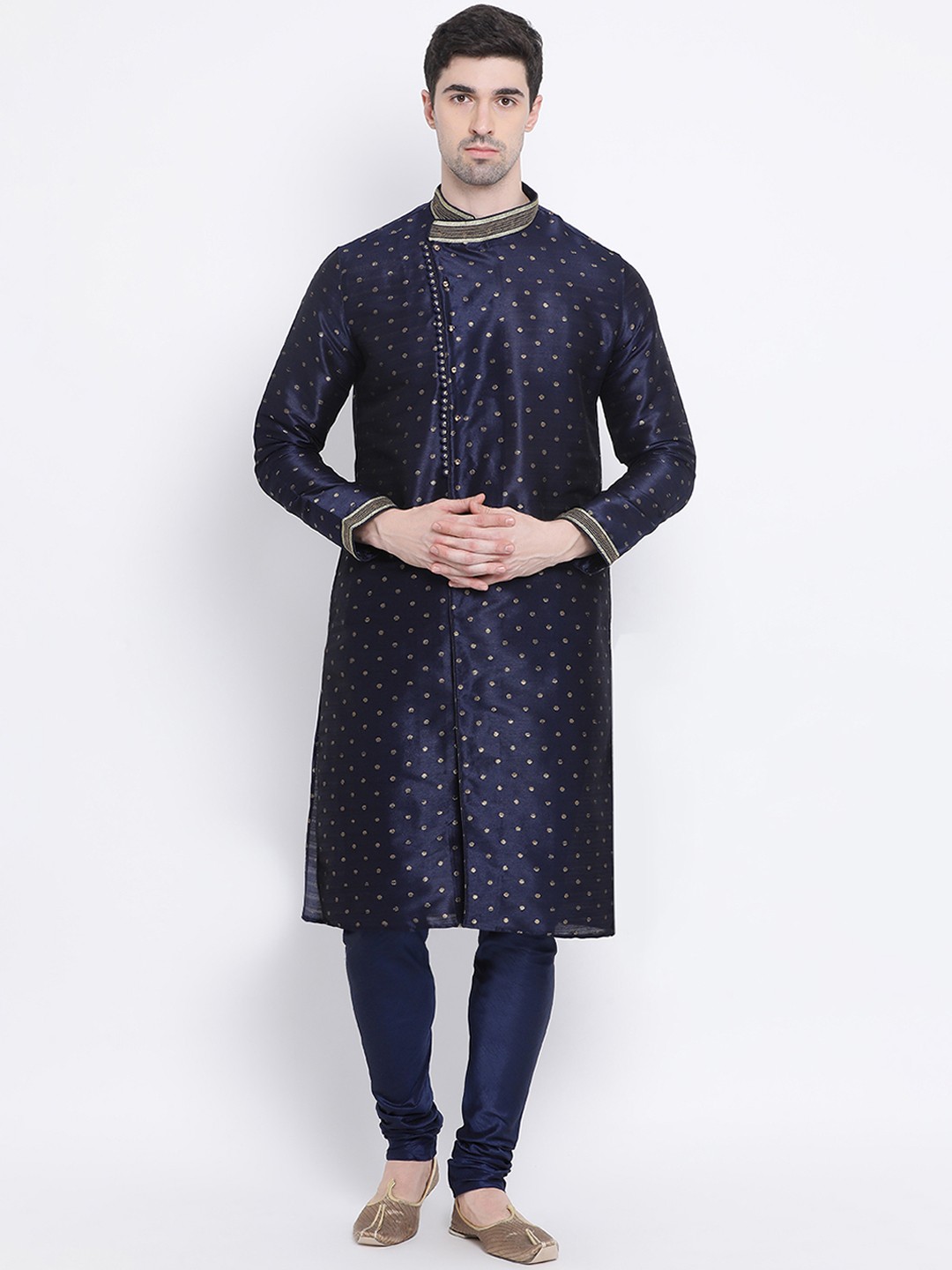 

Sanwara Men Navy Blue & Gold-Coloured Self Design Kurta with Churidar