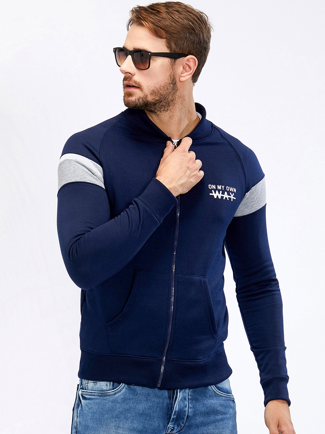 

Maniac Men Navy Blue & Grey Colourblocked Sweatshirt