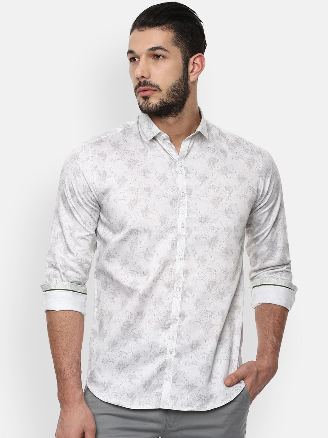 

V Dot Men White Slim Fit Printed Casual Shirt