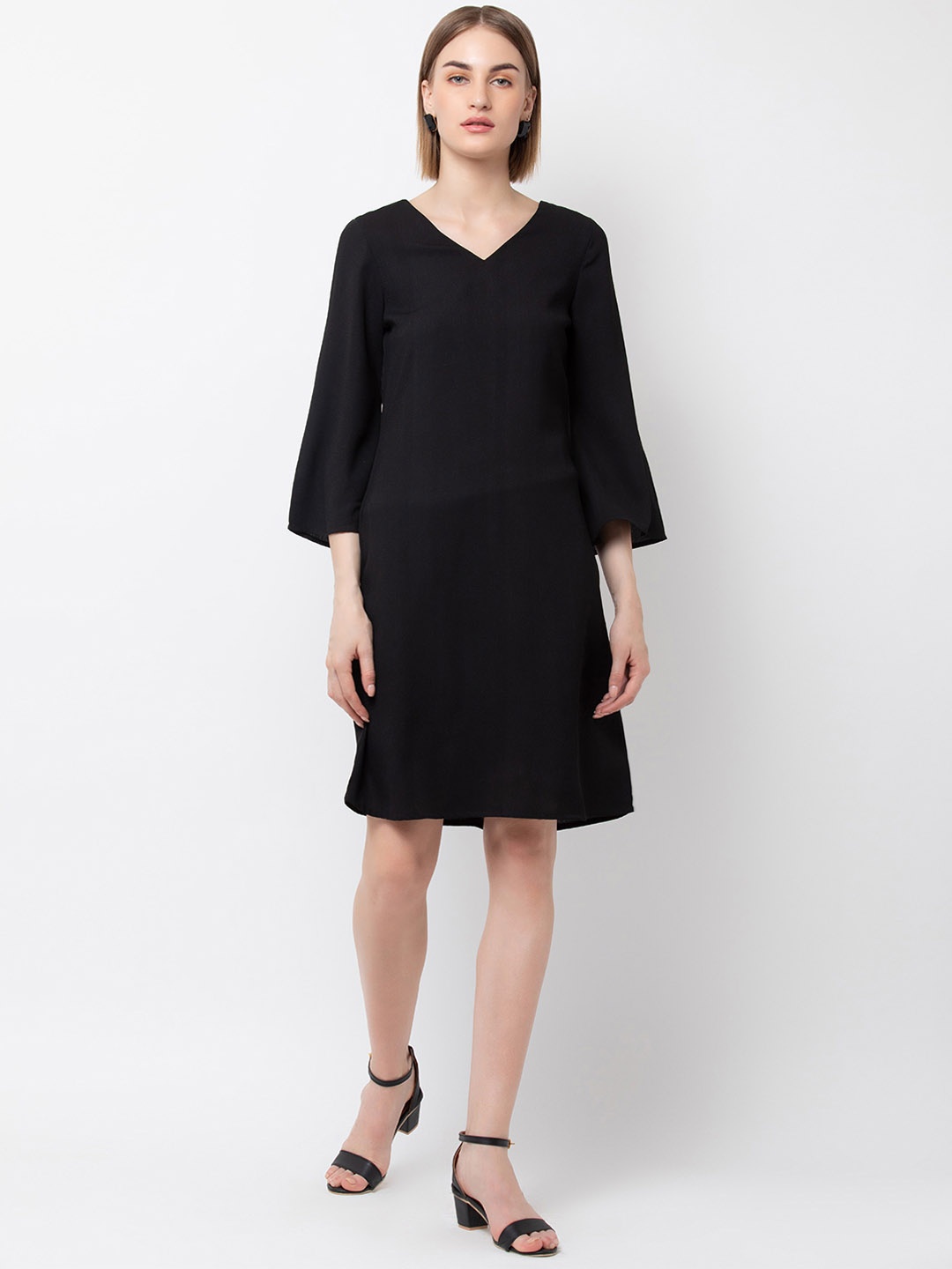 

DODO & MOA Women Black Solid Fit and Flare Dress
