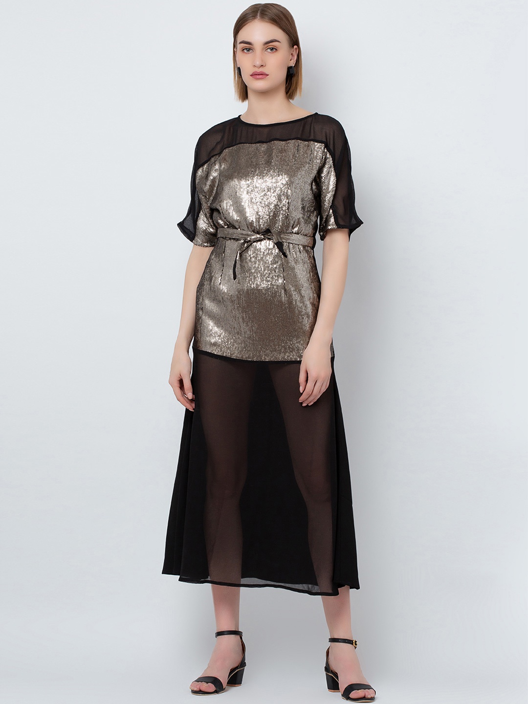 

DODO & MOA Women Black Colourblocked Fit and Flare Dress