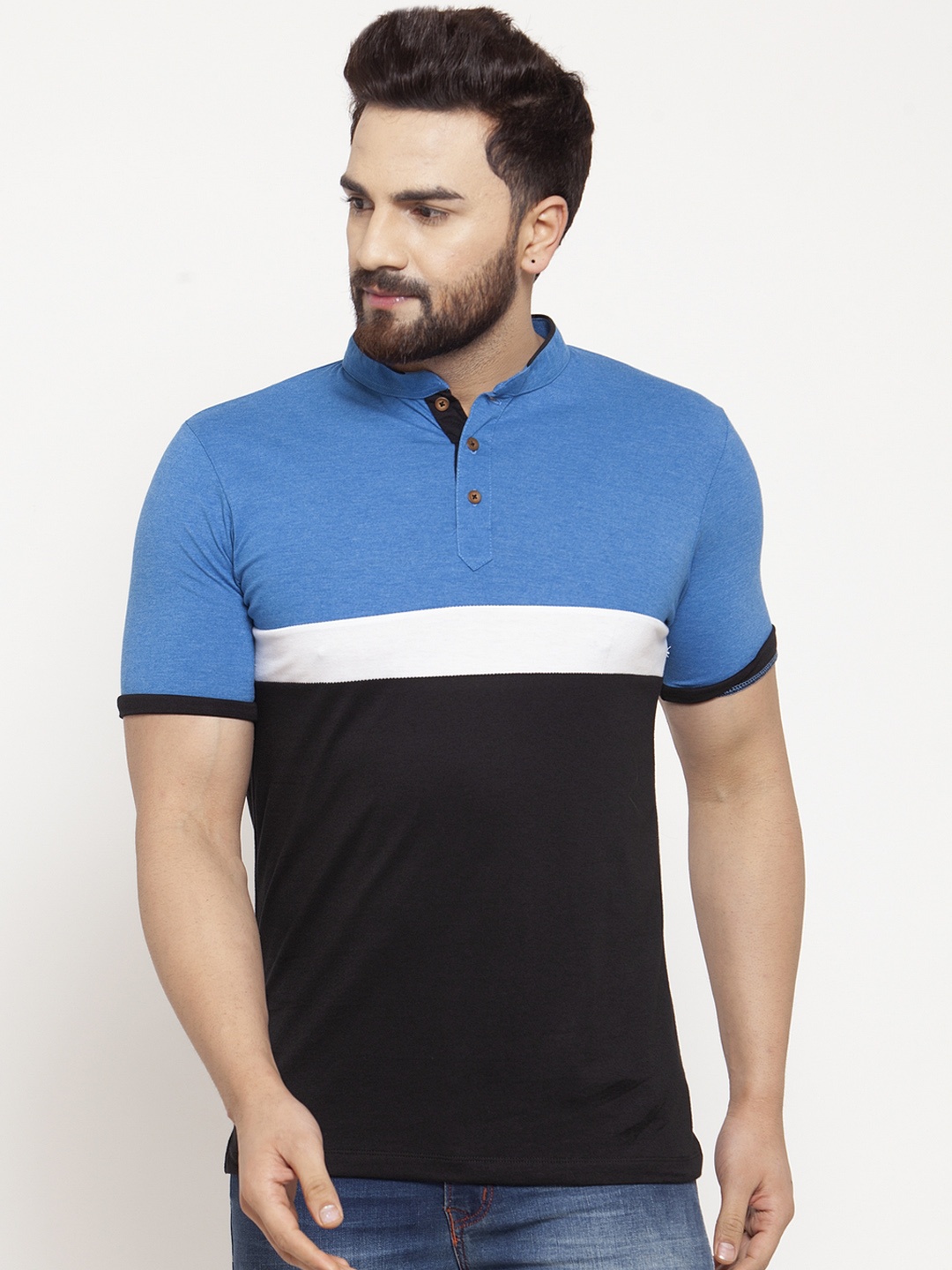 

Kalt Men Blue & Black Colourblocked Mandarin Collar T-shirt