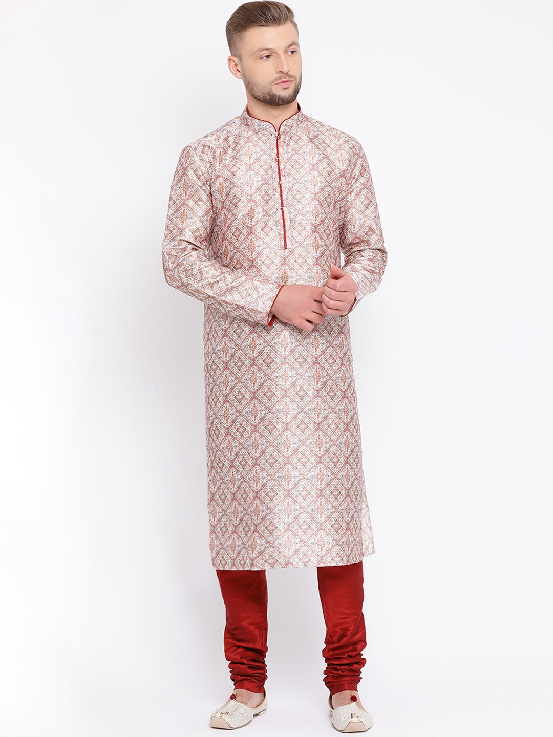 

Sanwara Men Maroon & White Self Design Kurta with Churidar