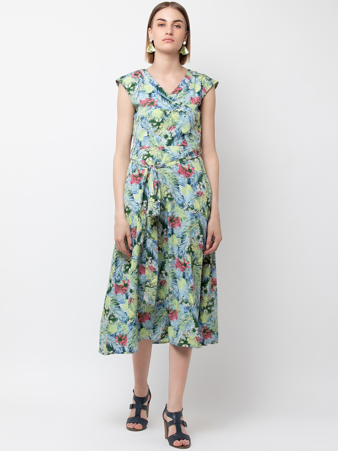 

DODO & MOA Women Blue & Green Printed Fit and Flare Dress