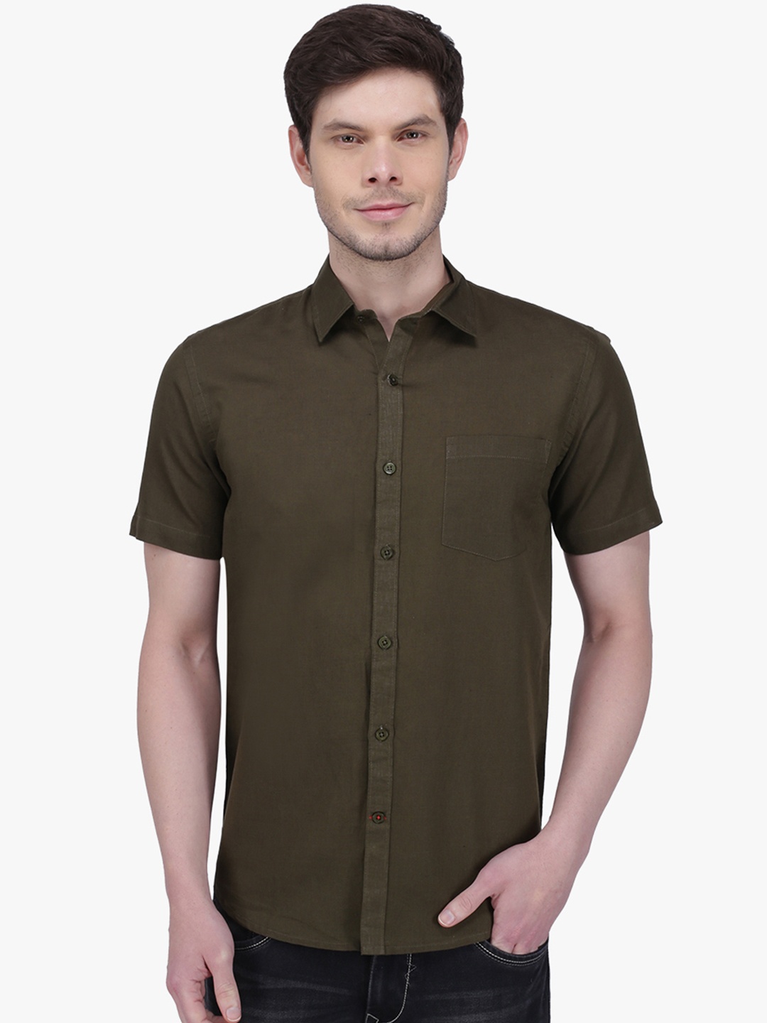 

Southbay Men Olive Green Tailored Fit Solid Formal Shirt