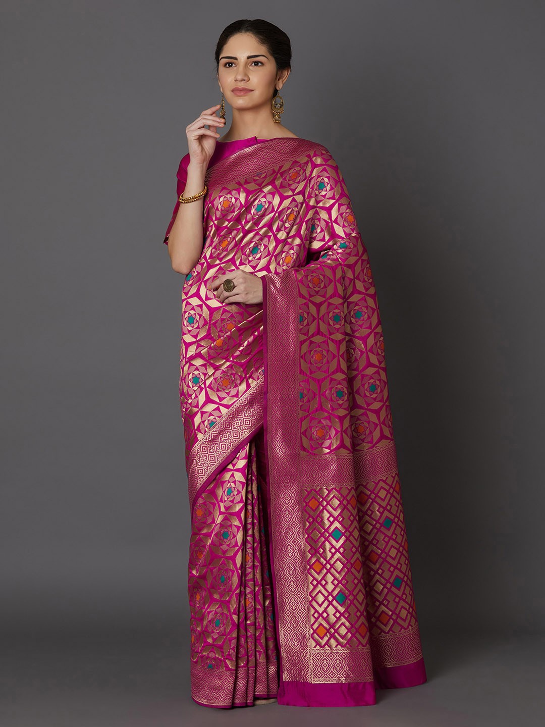 

Mitera Pink Silk Blend Woven Design Kanjeevaram Saree